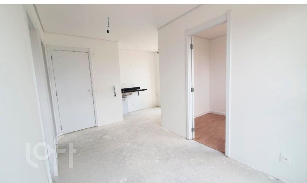 Apartamento à venda com 2 quartos, 40m² - Foto 2