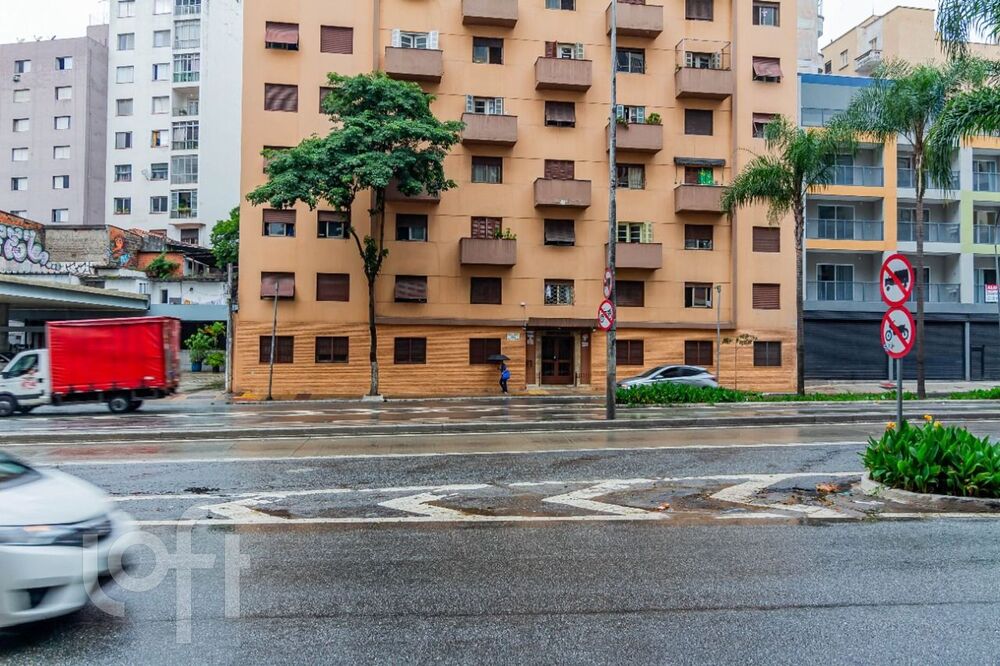 Apartamento à venda com 2 quartos, 44m² - Foto 6