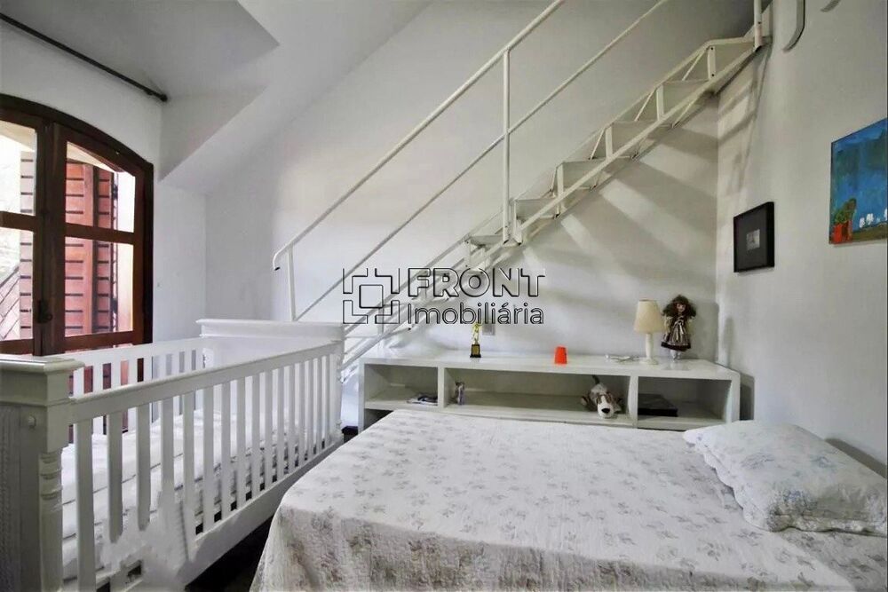 Casa à venda e aluguel com 6 quartos, 600m² - Foto 7