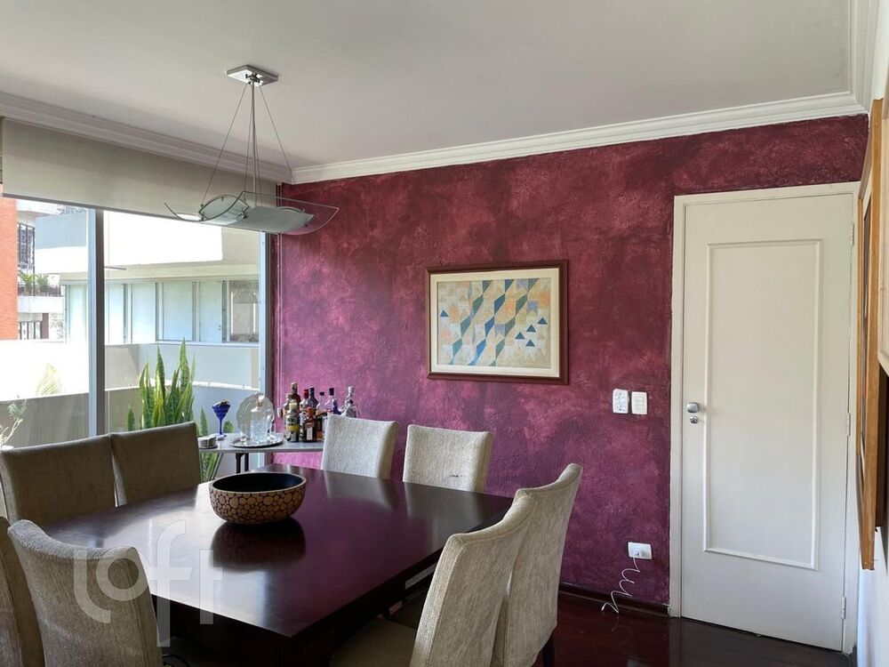 Apartamento à venda com 3 quartos, 159m² - Foto 2