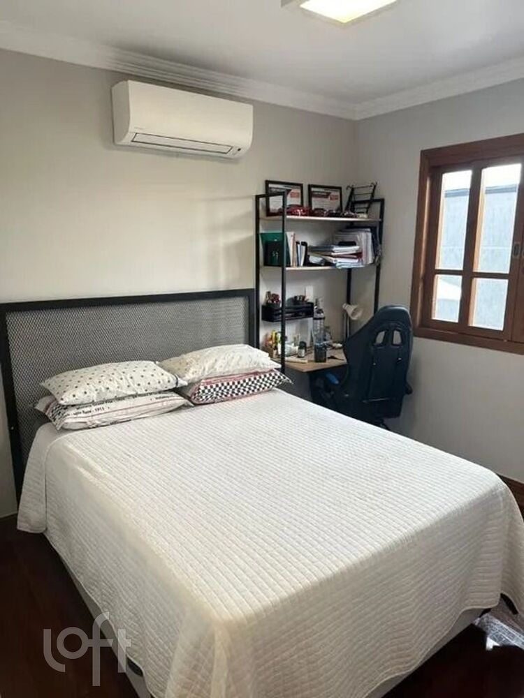 Casa à venda com 3 quartos, 200m² - Foto 2