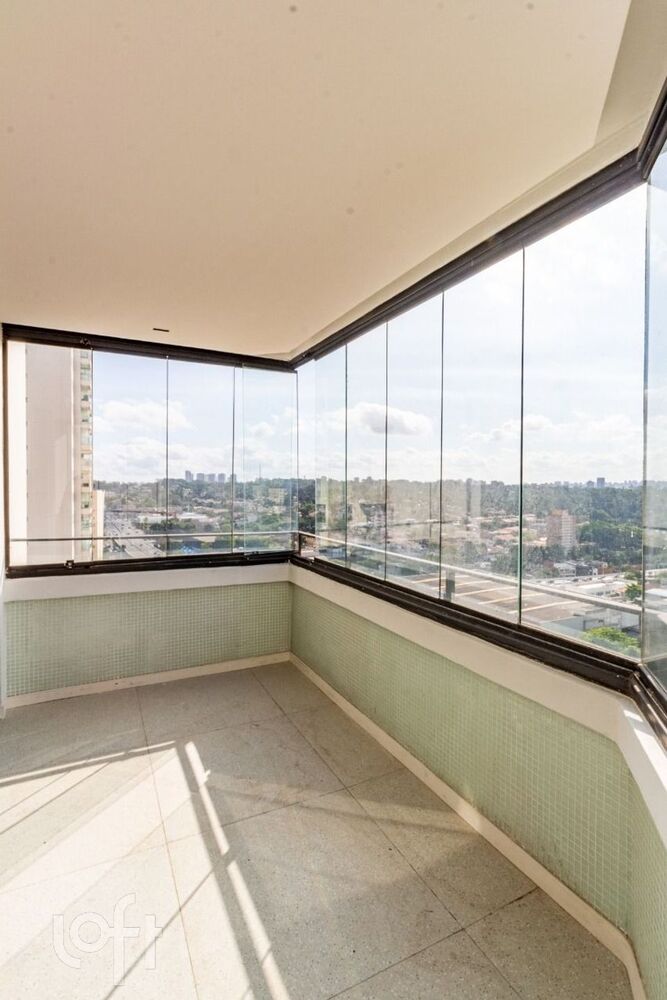 Apartamento à venda com 4 quartos, 180m² - Foto 2