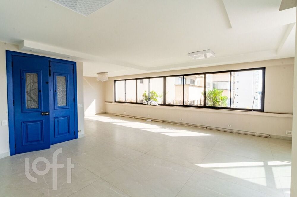 Apartamento à venda com 4 quartos, 180m² - Foto 1