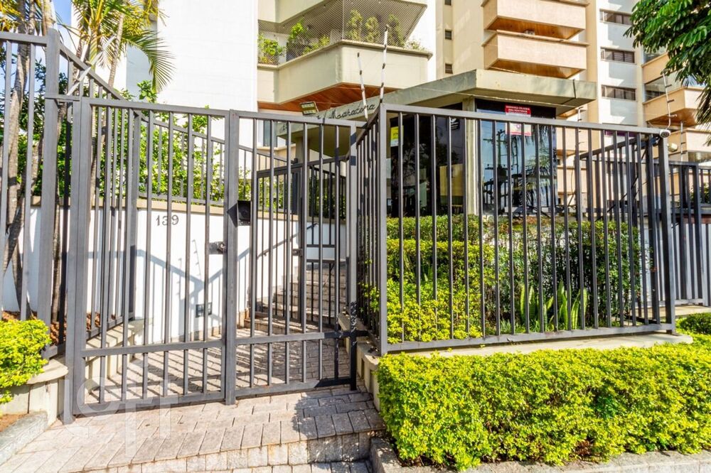 Apartamento à venda com 4 quartos, 180m² - Foto 8