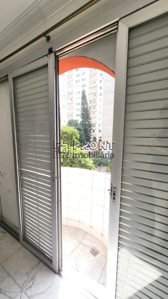 Apartamento à venda com 2 quartos, 104m² - Foto 9