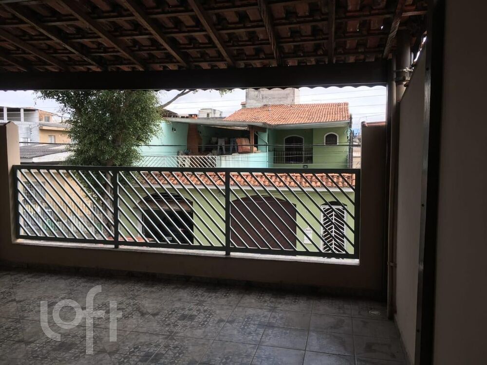 Casa à venda com 2 quartos, 138m² - Foto 1
