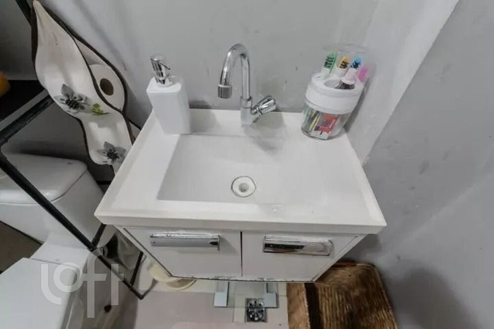 Apartamento à venda com 1 quarto, 40m² - Foto 8