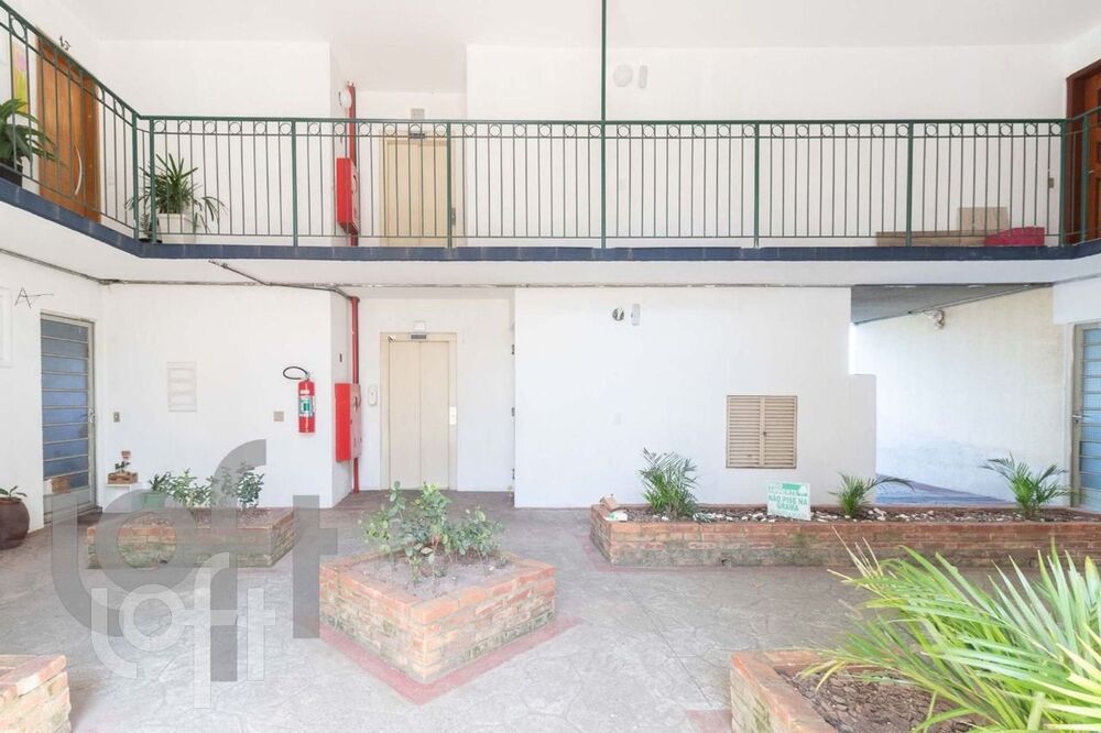 Apartamento à venda com 1 quarto, 44m² - Foto 12