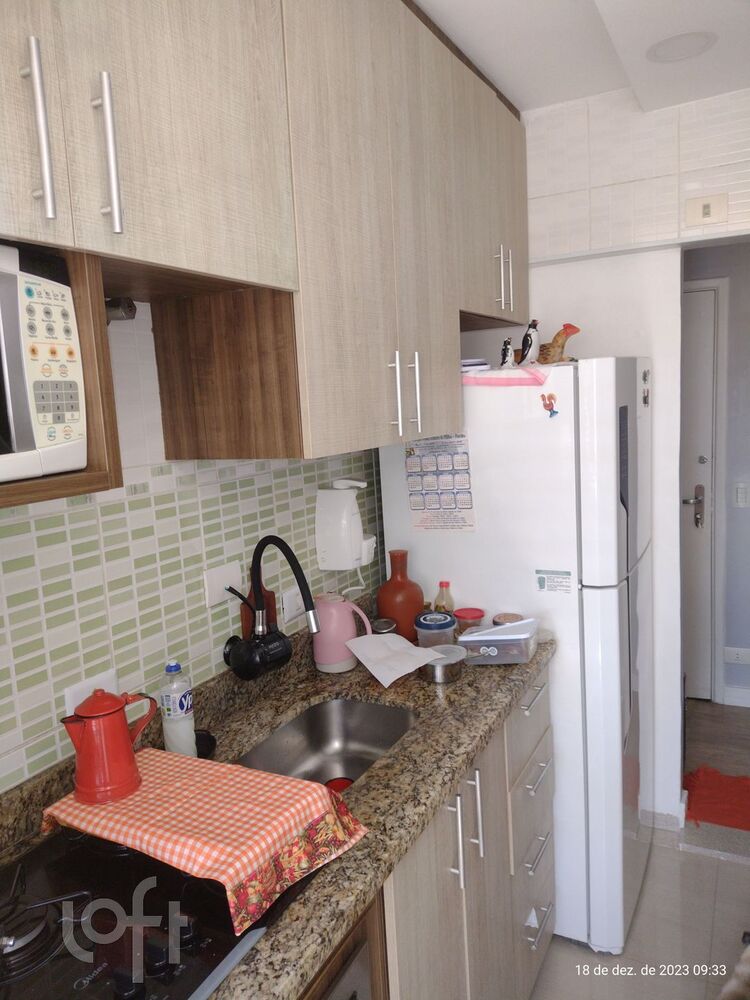 Apartamento à venda com 2 quartos, 47m² - Foto 2