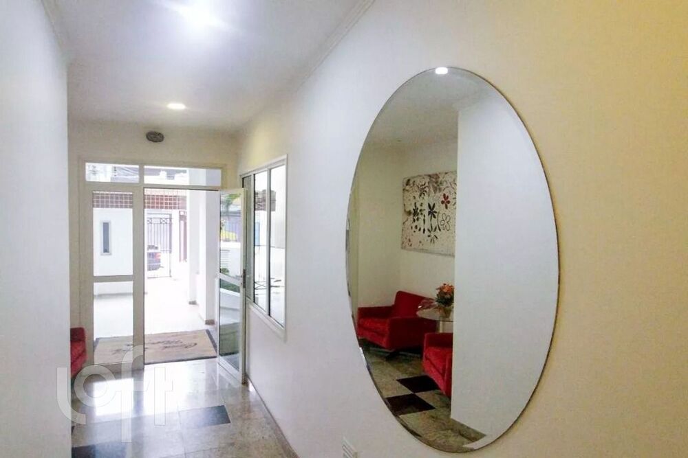 Apartamento à venda com 1 quarto, 40m² - Foto 12