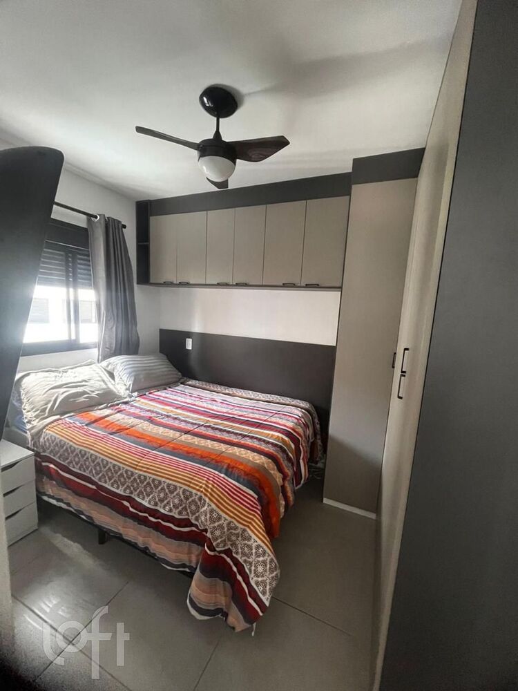Apartamento à venda com 1 quarto, 45m² - Foto 9