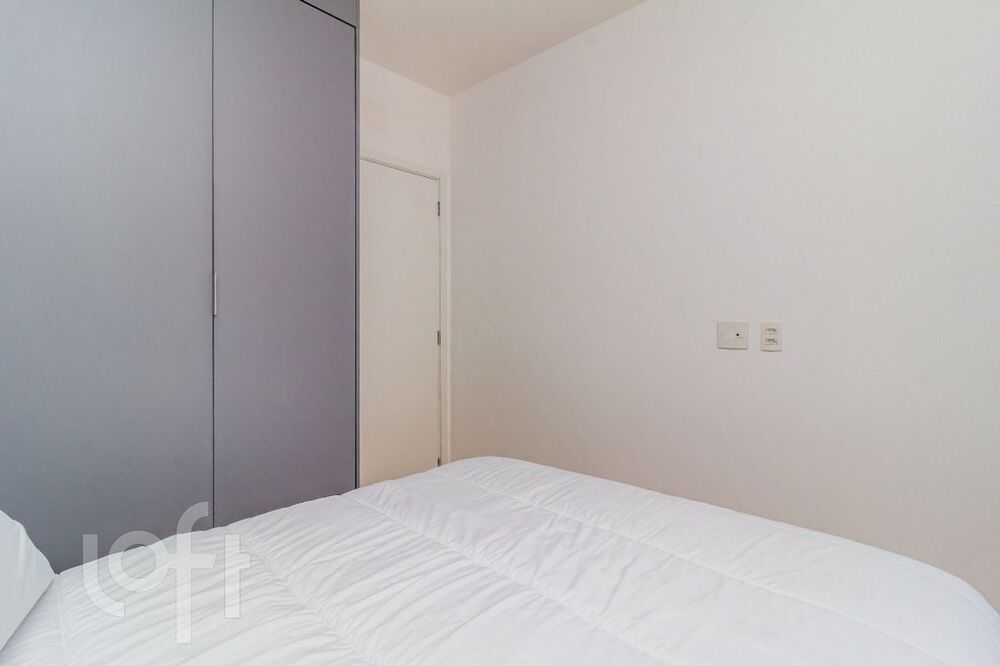 Apartamento à venda com 1 quarto, 35m² - Foto 2