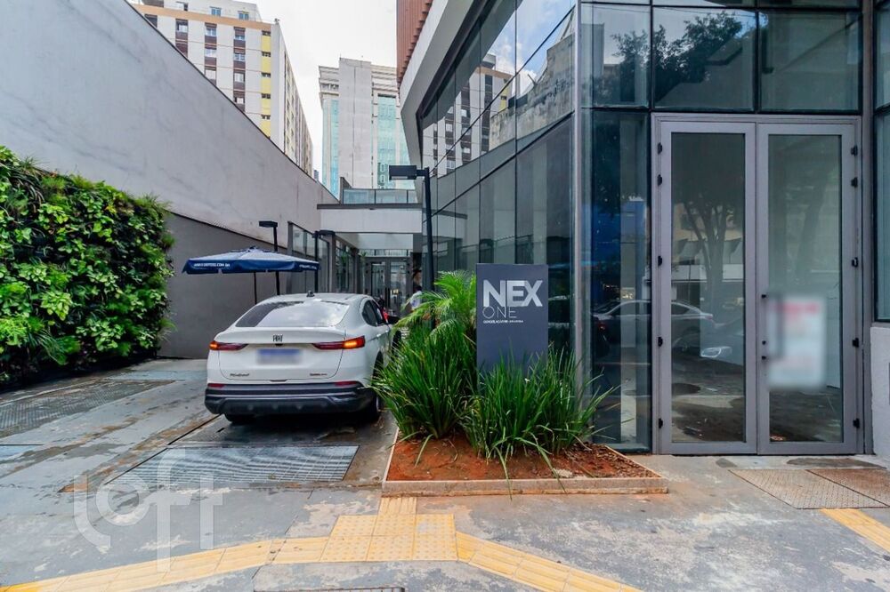 Apartamento à venda com 1 quarto, 35m² - Foto 8