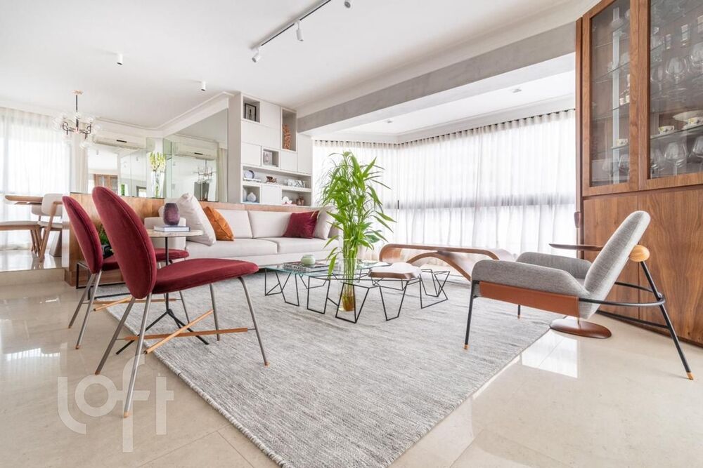 Apartamento à venda com 3 quartos, 165m² - Foto 3