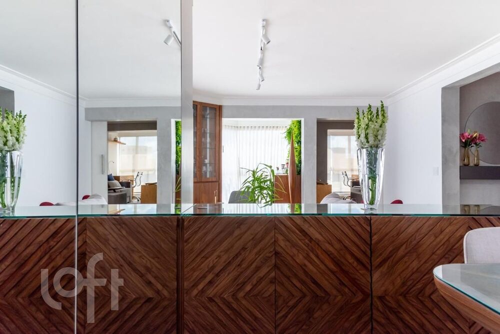 Apartamento à venda com 3 quartos, 165m² - Foto 15