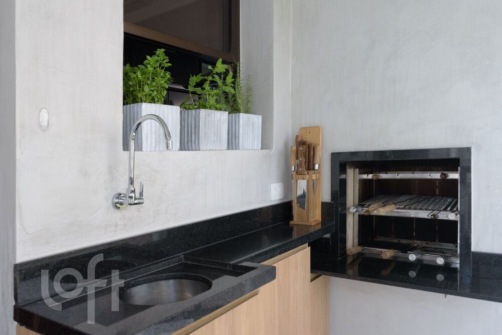 Apartamento à venda com 3 quartos, 165m² - Foto 7