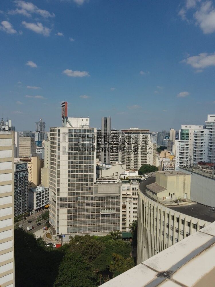 Apartamento à venda com 1 quarto, 40m² - Foto 4