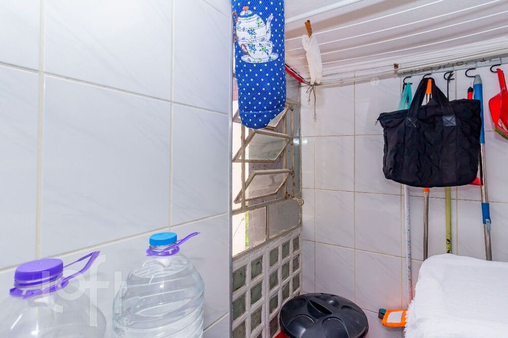 Apartamento à venda com 1 quarto, 52m² - Foto 4