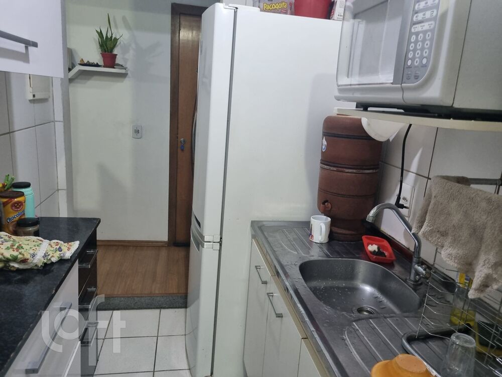 Apartamento à venda com 1 quarto, 48m² - Foto 2