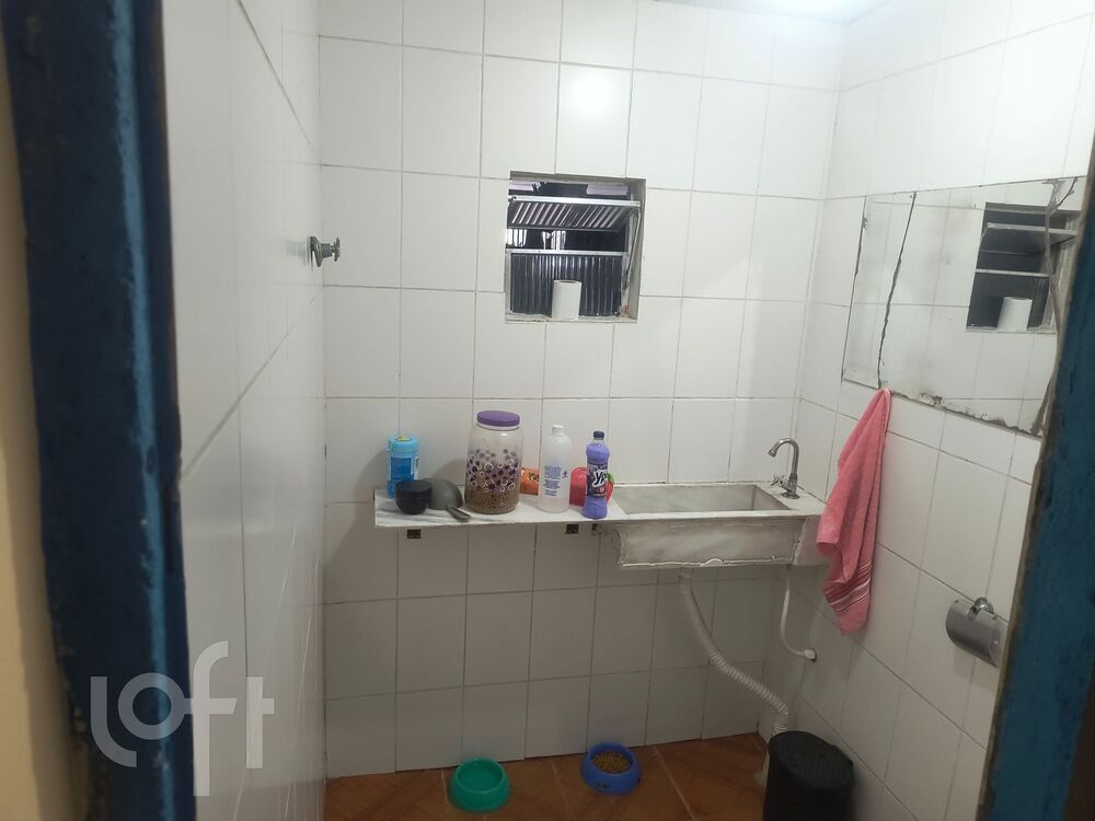 Casa à venda com 2 quartos, 100m² - Foto 7