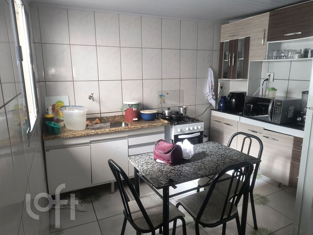 Casa à venda com 2 quartos, 100m² - Foto 3