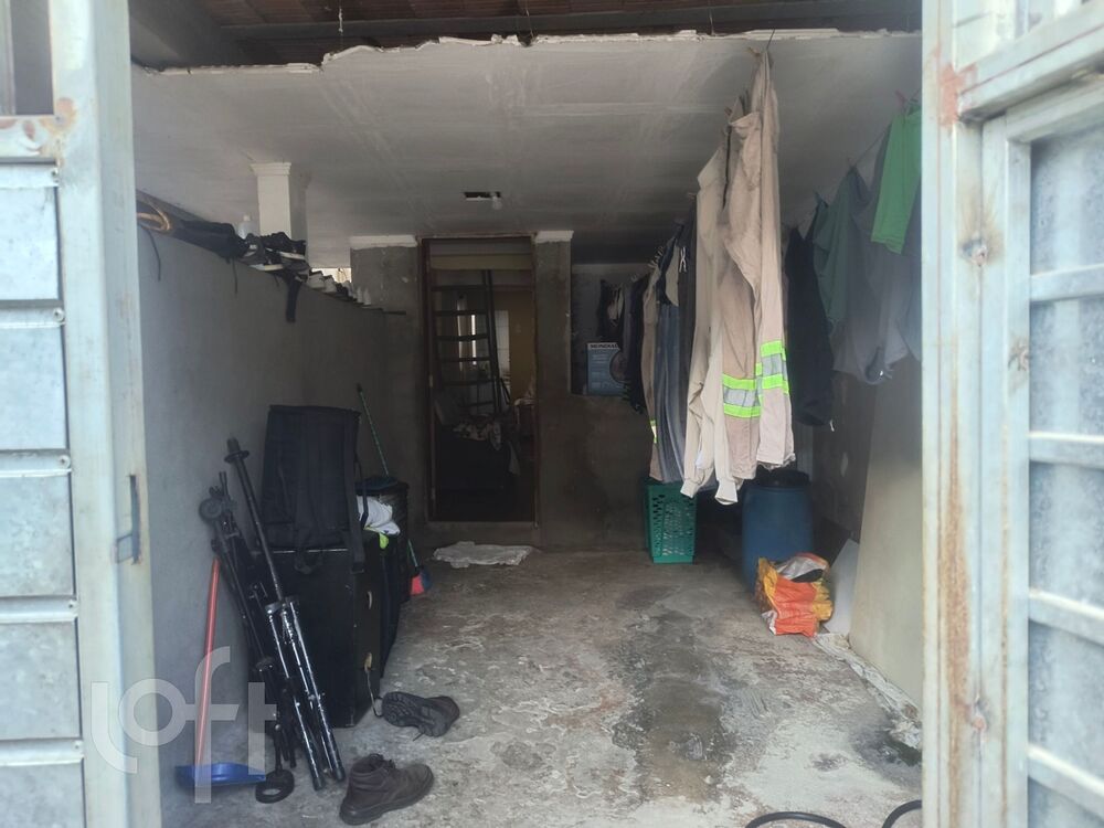 Casa à venda com 2 quartos, 100m² - Foto 11