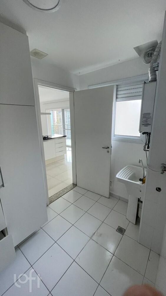 Apartamento à venda com 2 quartos, 105m² - Foto 7