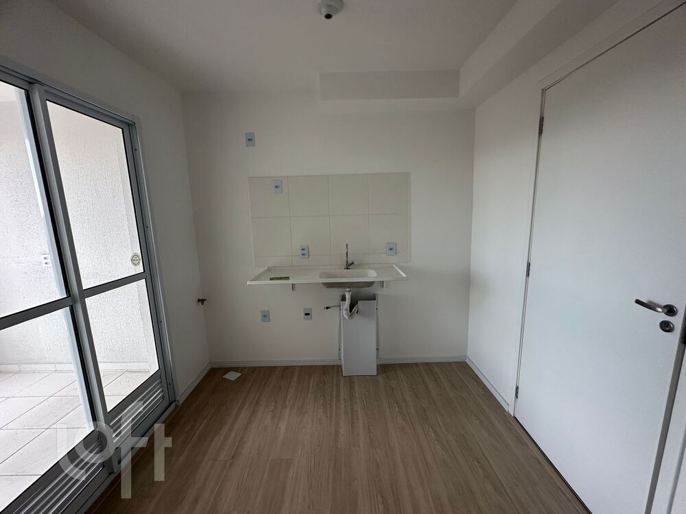 Apartamento à venda com 2 quartos, 31m² - Foto 4