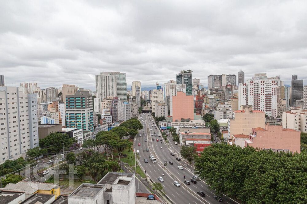 Apartamento à venda com 1 quarto, 35m² - Foto 1