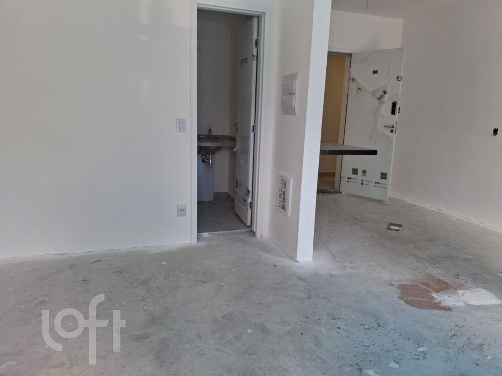 Apartamento à venda com 1 quarto, 34m² - Foto 2