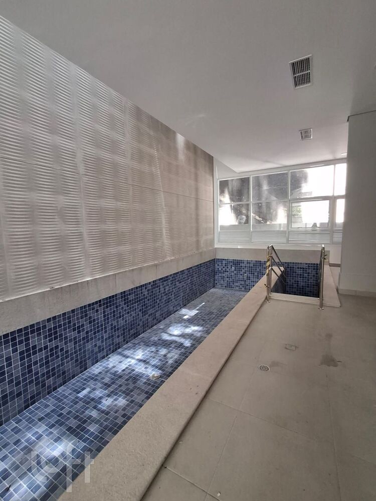 Apartamento à venda com 1 quarto, 34m² - Foto 5