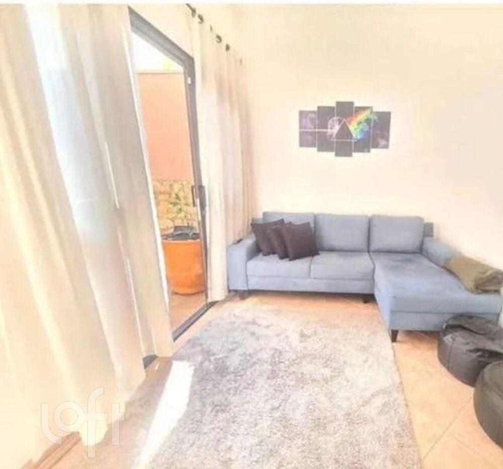 Casa à venda com 2 quartos, 106m² - Foto 1