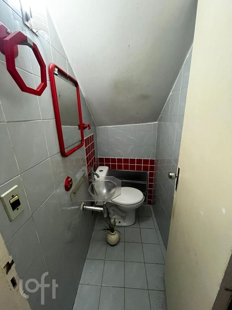 Casa à venda com 5 quartos, 160m² - Foto 11