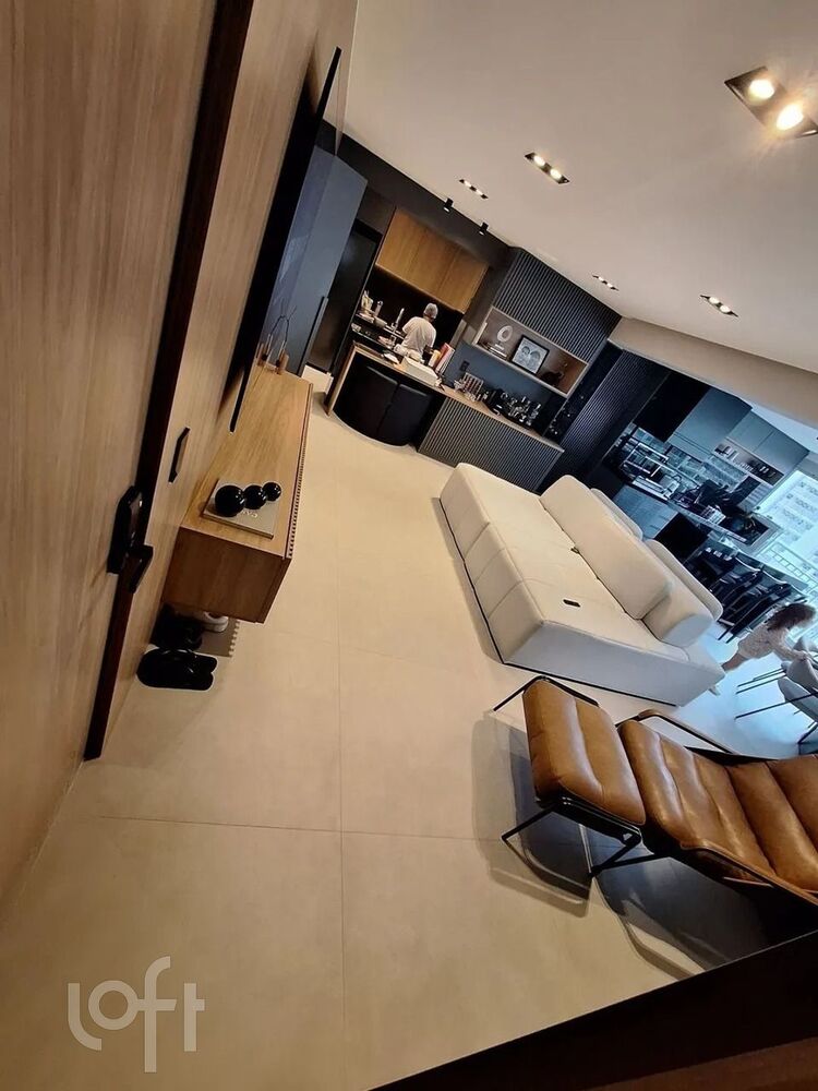 Apartamento à venda com 4 quartos, 136m² - Foto 3