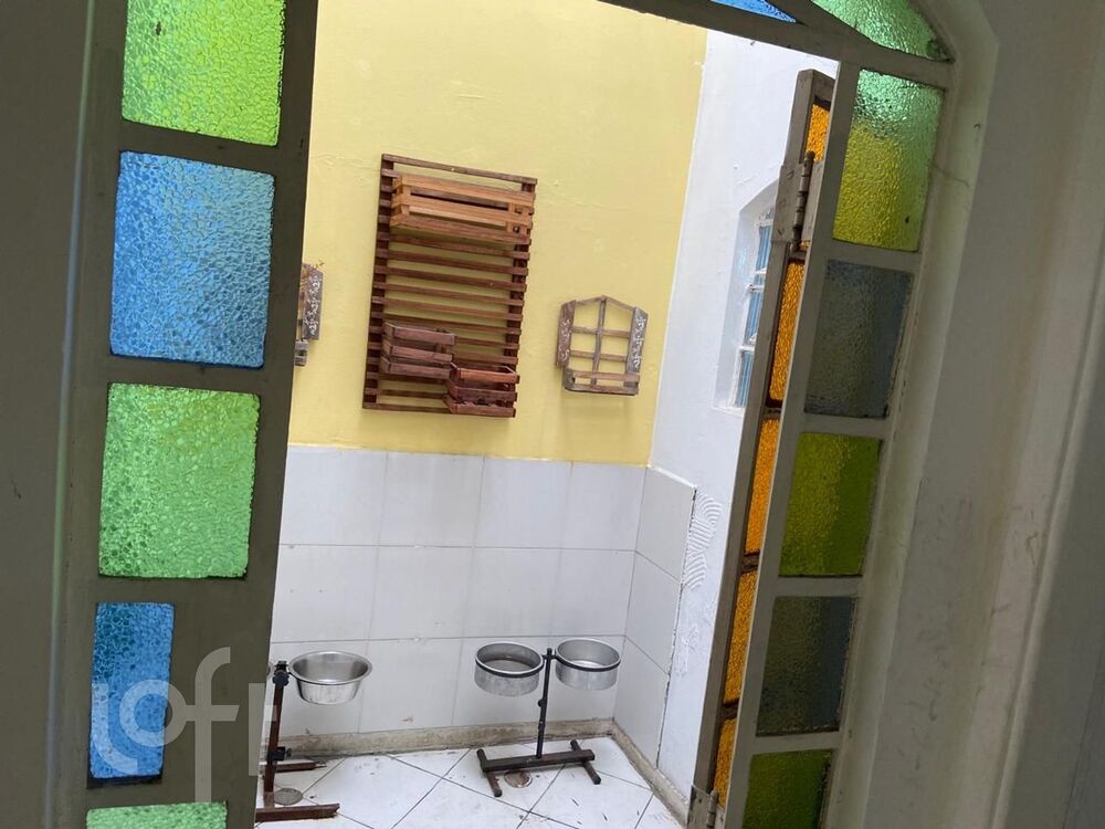 Casa, 3 quartos, 211 m² - Foto 2