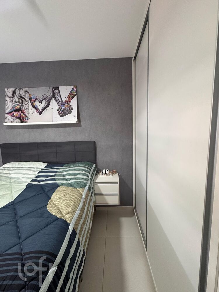 Apartamento à venda com 2 quartos, 67m² - Foto 9