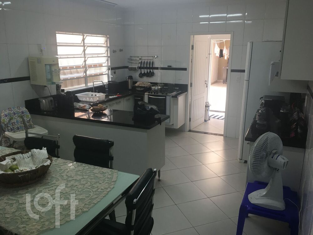 Casa, 4 quartos, 200 m² - Foto 2