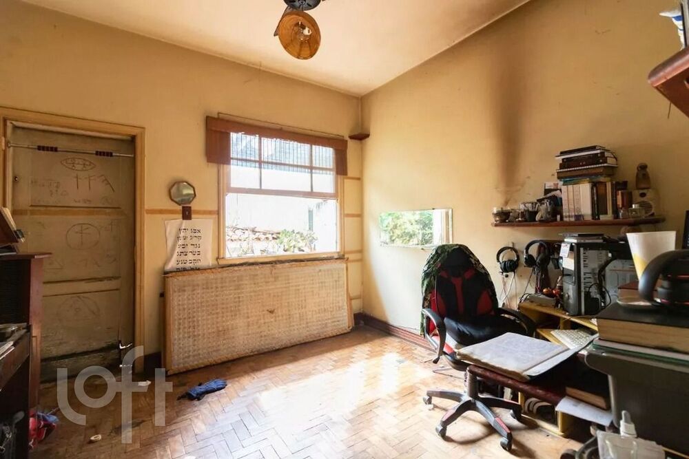 Casa à venda com 4 quartos, 338m² - Foto 4