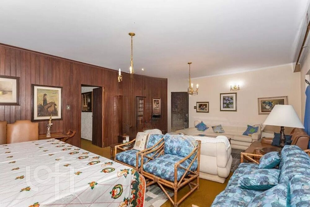 Casa, 4 quartos, 268 m² - Foto 1