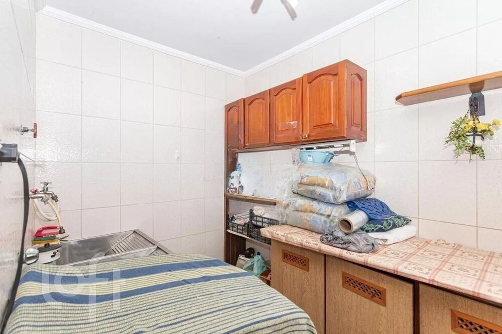 Casa, 4 quartos, 268 m² - Foto 3