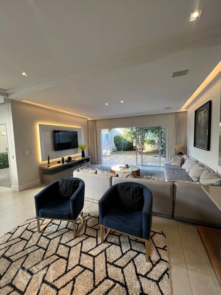 Casa, 4 quartos, 385 m² - Foto 1