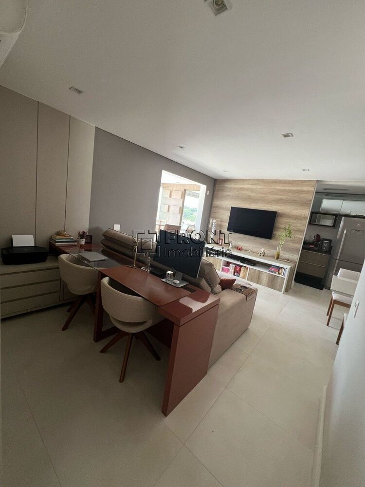 Apartamento à venda com 2 quartos, 87m² - Foto 1