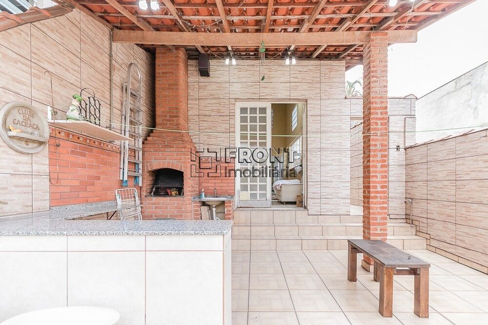 Sobrado, 2 quartos, 126 m² - Foto 1