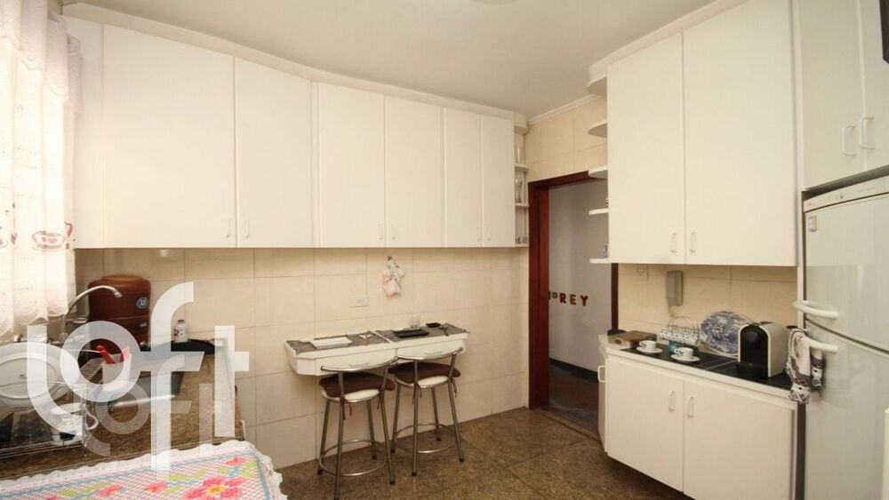 Apartamento à venda com 1 quarto, 35m² - Foto 3