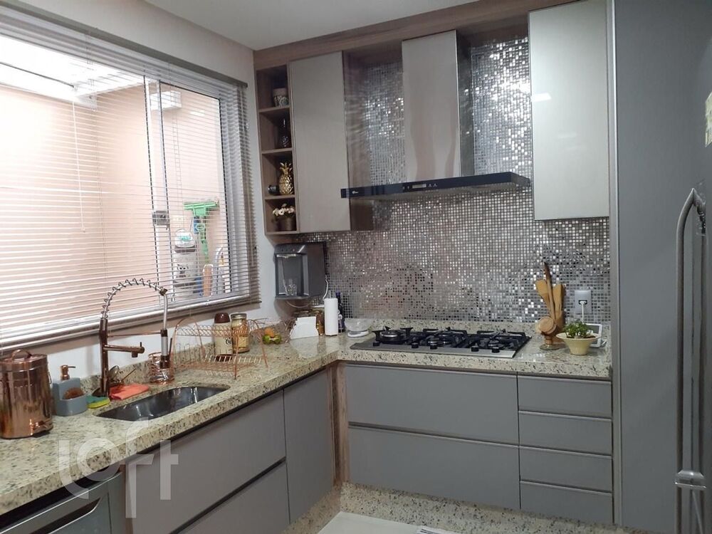 Casa, 3 quartos, 171 m² - Foto 3