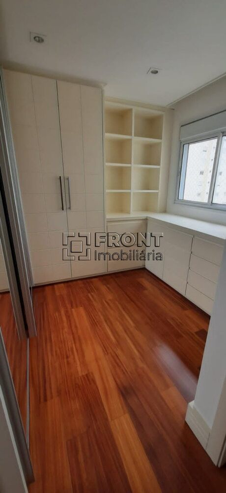 Apartamento à venda com 3 quartos, 177m² - Foto 10