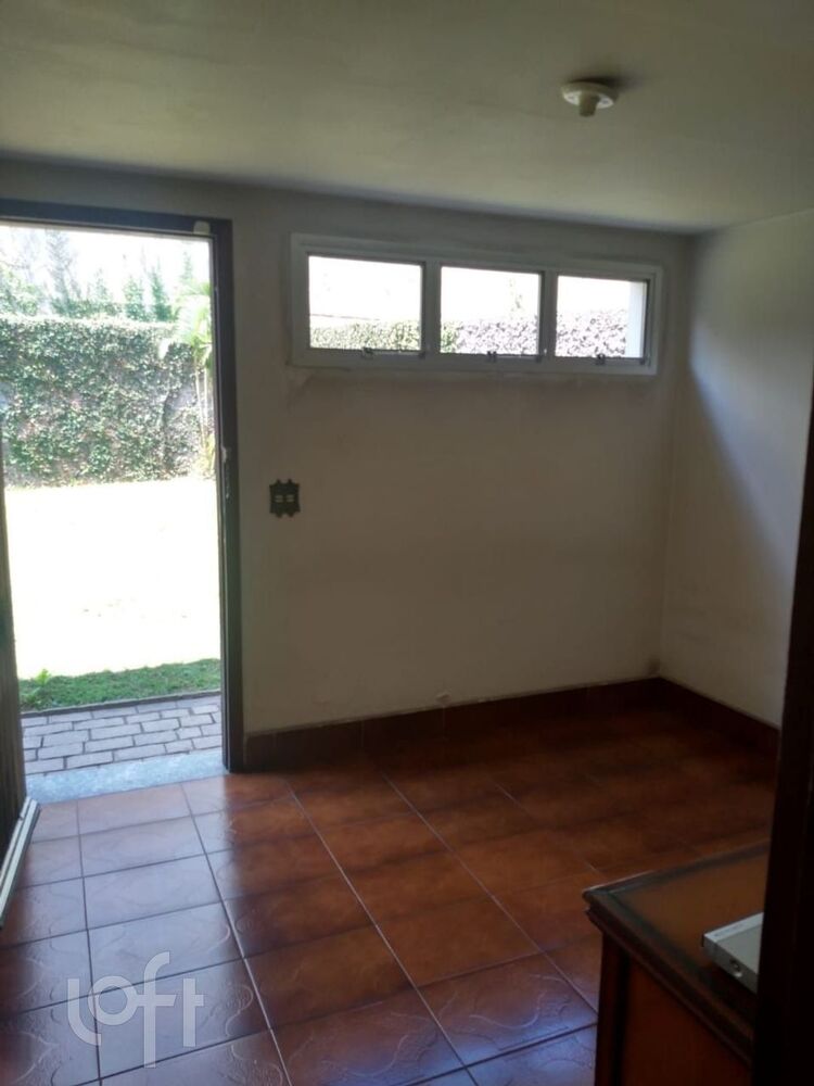 Casa, 5 quartos, 223 m² - Foto 2