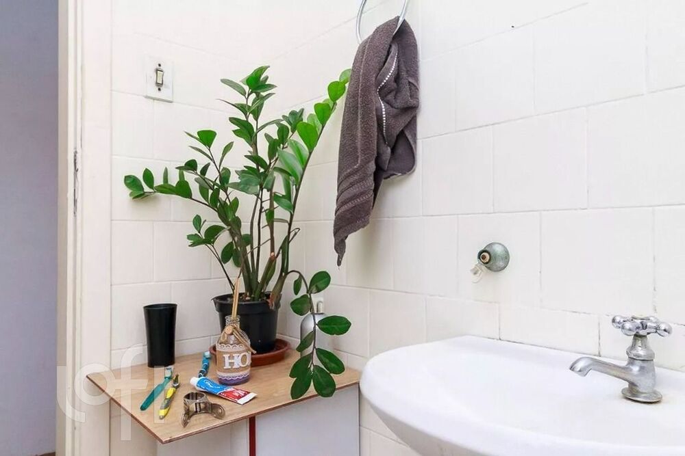 Casa à venda com 2 quartos, 250m² - Foto 3