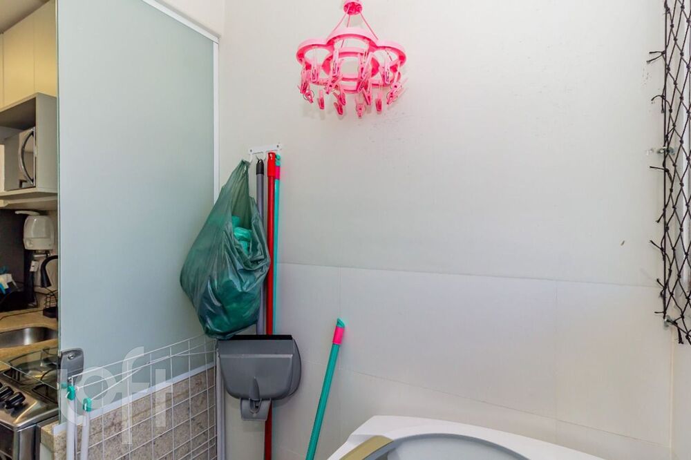 Apartamento à venda com 2 quartos, 51m² - Foto 2