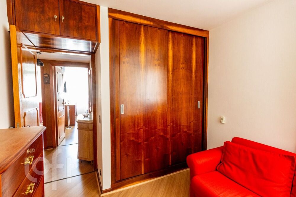 Apartamento à venda com 3 quartos, 106m² - Foto 6